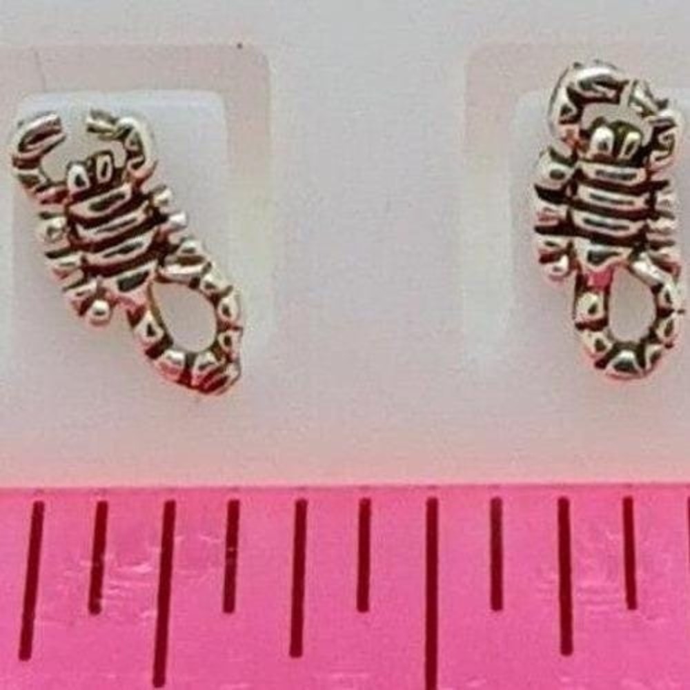Vintage New-Old-Stock Sterling Silver 925 Scorpion Stud Earrings Scorpio Jewelry